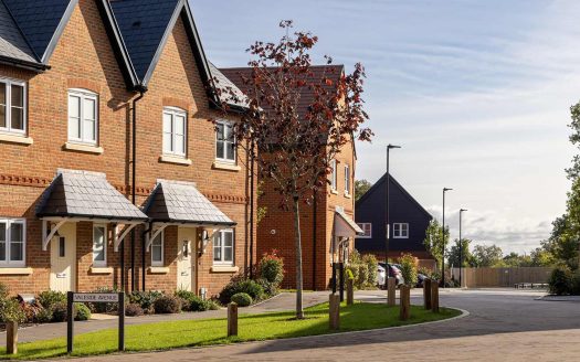 Abbey Barn Park – Willow Rise